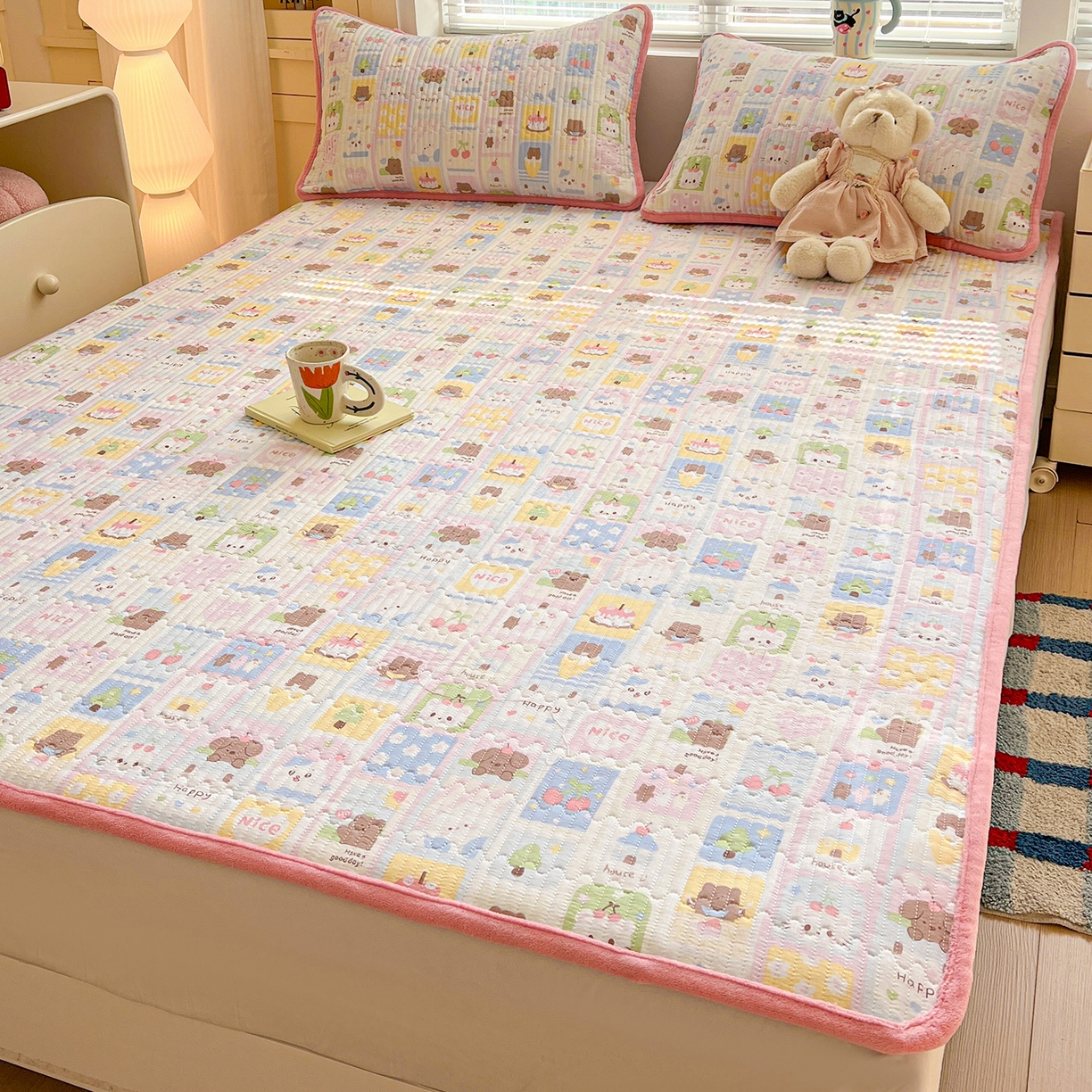 91家纺网 家纺一手货源 找家纺 恒尚居 2026新款双层纱牛奶绒床垫床褥子云感夹棉床单软床垫-秋冬款-链接二 动物世界