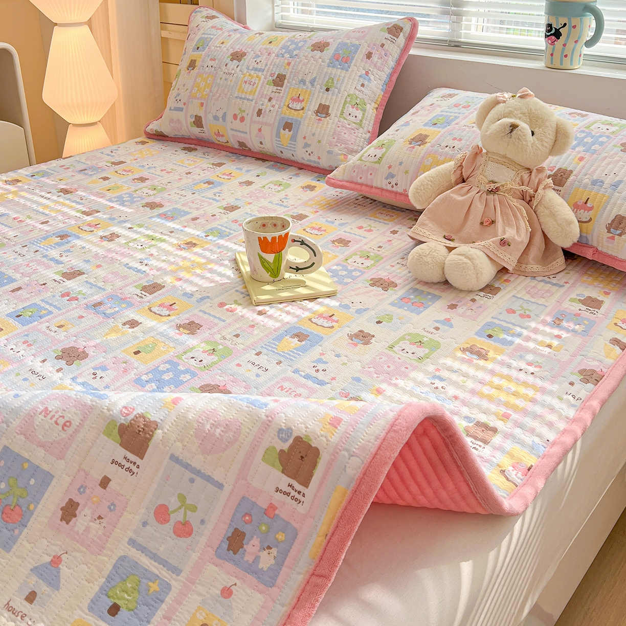 91家纺网 家纺一手货源 找家纺 恒尚居 2026新款双层纱牛奶绒床垫床褥子云感夹棉床单软床垫-秋冬款-链接二 动物世界