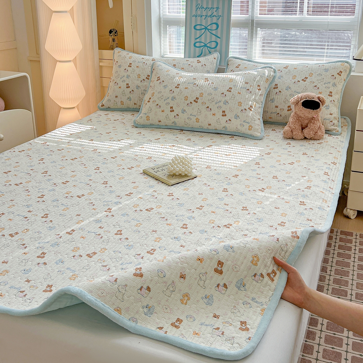 91家纺网 家纺一手货源 找家纺 恒尚居 2026新款双层纱牛奶绒床垫床褥子云感夹棉床单软床垫-秋冬款-链接二 萌宠乐园