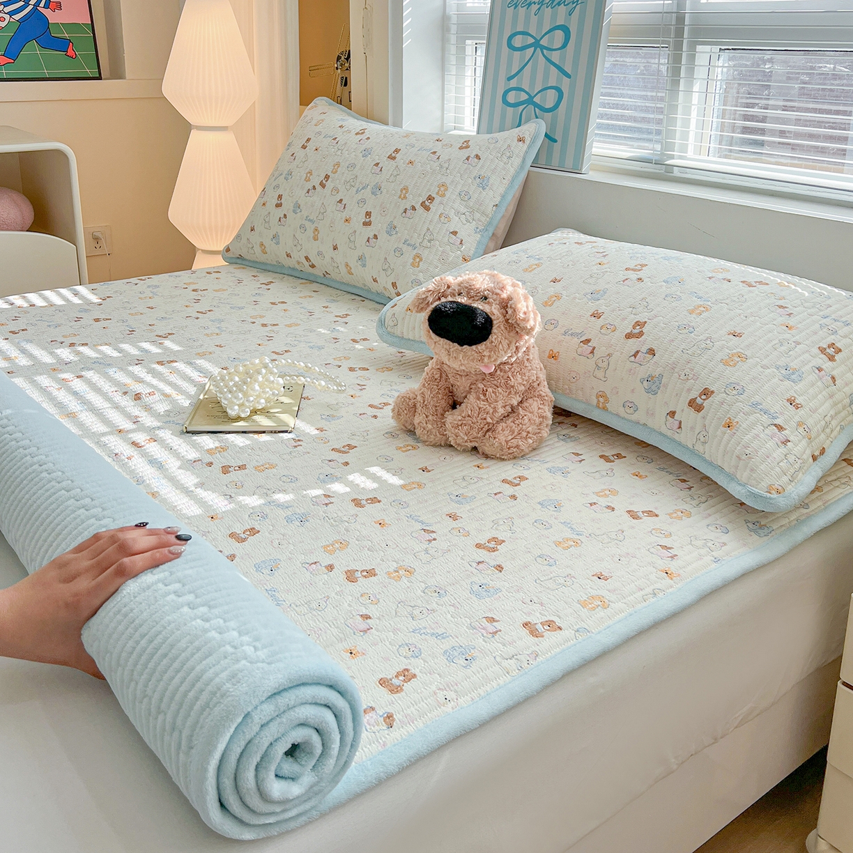 91家纺网 家纺一手货源 找家纺 恒尚居 2026新款双层纱牛奶绒床垫床褥子云感夹棉床单软床垫-秋冬款-链接二 萌宠乐园