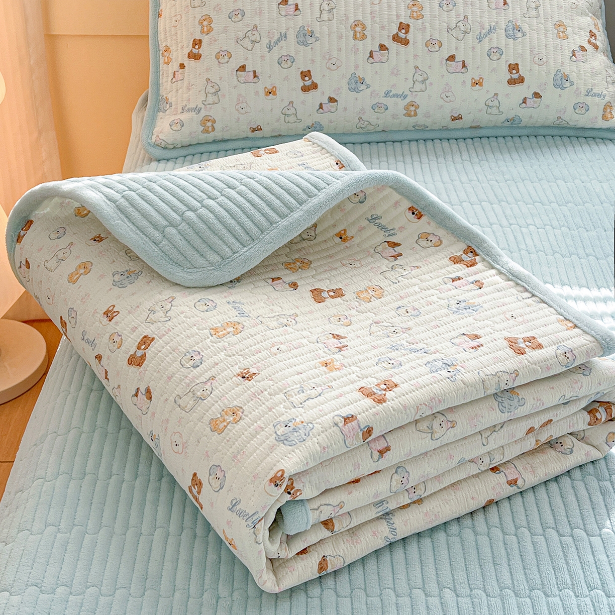 91家纺网 家纺一手货源 找家纺 恒尚居 2026新款双层纱牛奶绒床垫床褥子云感夹棉床单软床垫-秋冬款-链接二 萌宠乐园