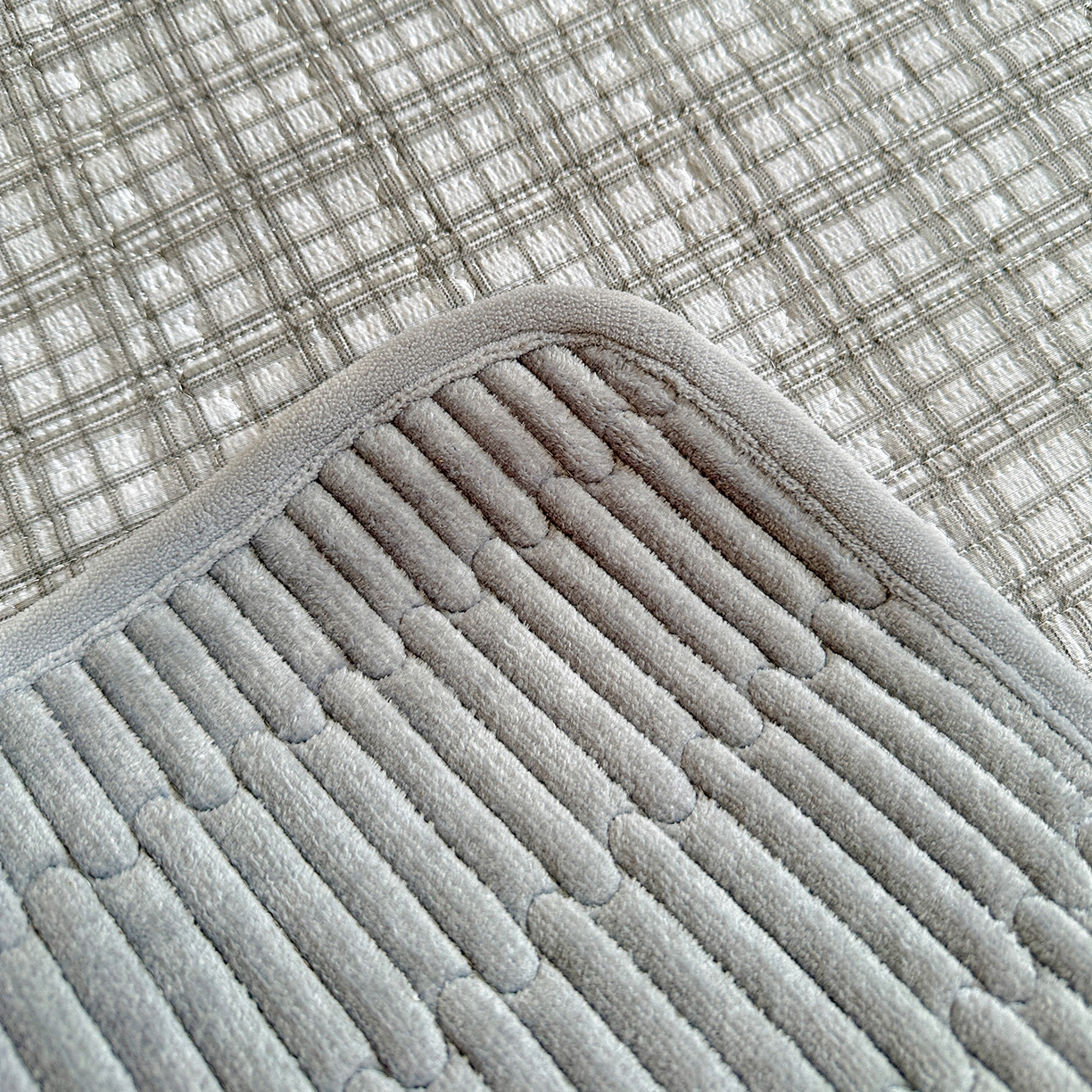 91家纺网 家纺一手货源 找家纺 恒尚居 2026新款双层纱牛奶绒床垫床褥子云感夹棉床单软床垫-秋冬款-链接二 时光蝴蝶结