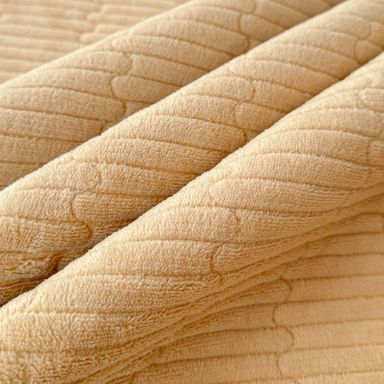 91家纺网 家纺一手货源 找家纺 恒尚居 2026新款双层纱牛奶绒床垫床褥子云感夹棉床单软床垫-秋冬款-链接二 晚安小熊