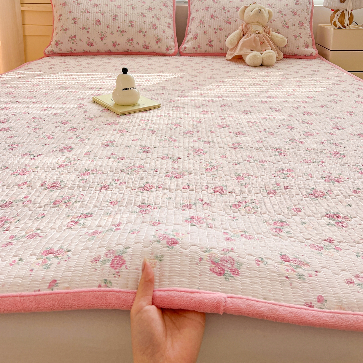 恒尚居 2026新款双层纱牛奶绒床垫床褥子云感夹棉床单软床垫-秋冬款-链接二 悠然粉