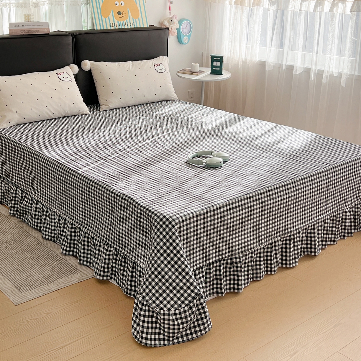 91家纺网 家纺一手货源 找家纺 富米莱单品馆 2026新款水洗棉波点毛巾绣黑格球球款单品 幸福猫咪-米