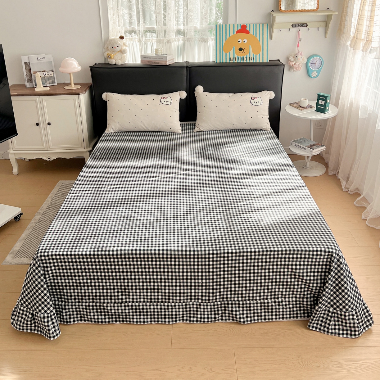 91家纺网 家纺一手货源 找家纺 富米莱单品馆 2026新款水洗棉波点毛巾绣黑格球球款单品 幸福猫咪-米