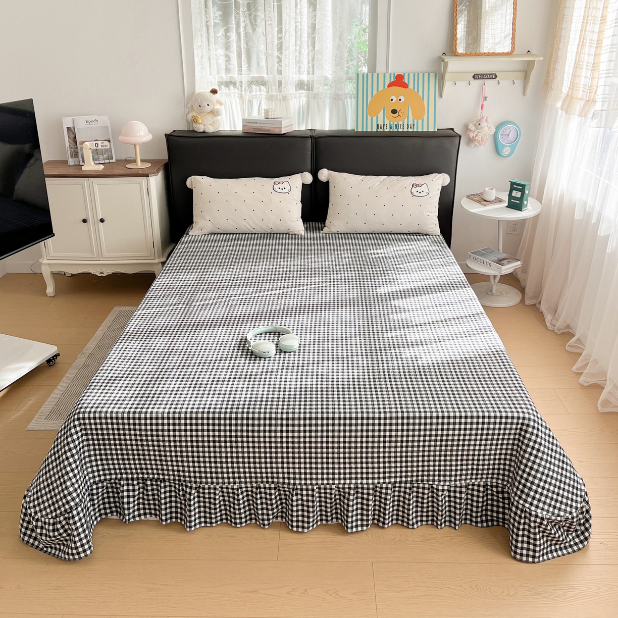 91家纺网 家纺一手货源 找家纺 富米莱单品馆 2026新款水洗棉波点毛巾绣黑格球球款单品 幸福猫咪-米