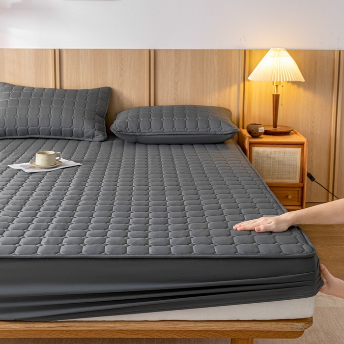 91家纺网 家纺一手货源 找家纺 宇淳 2026跨境外贸水洗棉夹棉单件床签床垫保护套四季通用防滑床罩梦思床垫保护罩三件套非全棉 黑灰