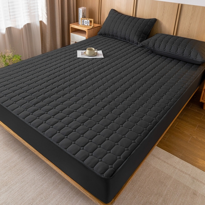 91家纺网 家纺一手货源 找家纺 宇淳 2026跨境外贸水洗棉夹棉单件床签床垫保护套四季通用防滑床罩梦思床垫保护罩三件套非全棉 黑色