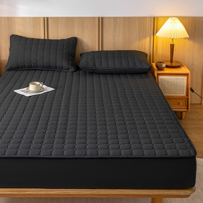 91家纺网 家纺一手货源 找家纺 宇淳 2026跨境外贸水洗棉夹棉单件床签床垫保护套四季通用防滑床罩梦思床垫保护罩三件套非全棉 黑色