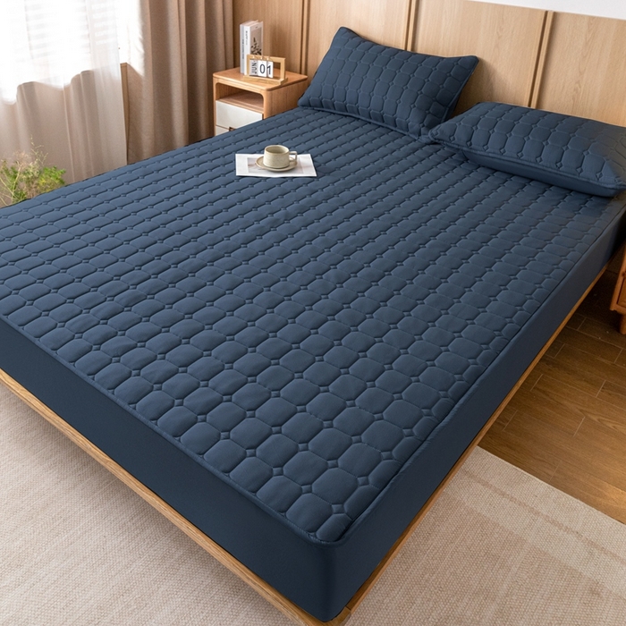 91家纺网 家纺一手货源 找家纺 宇淳 2026跨境外贸水洗棉夹棉单件床签床垫保护套四季通用防滑床罩梦思床垫保护罩三件套非全棉 丈青