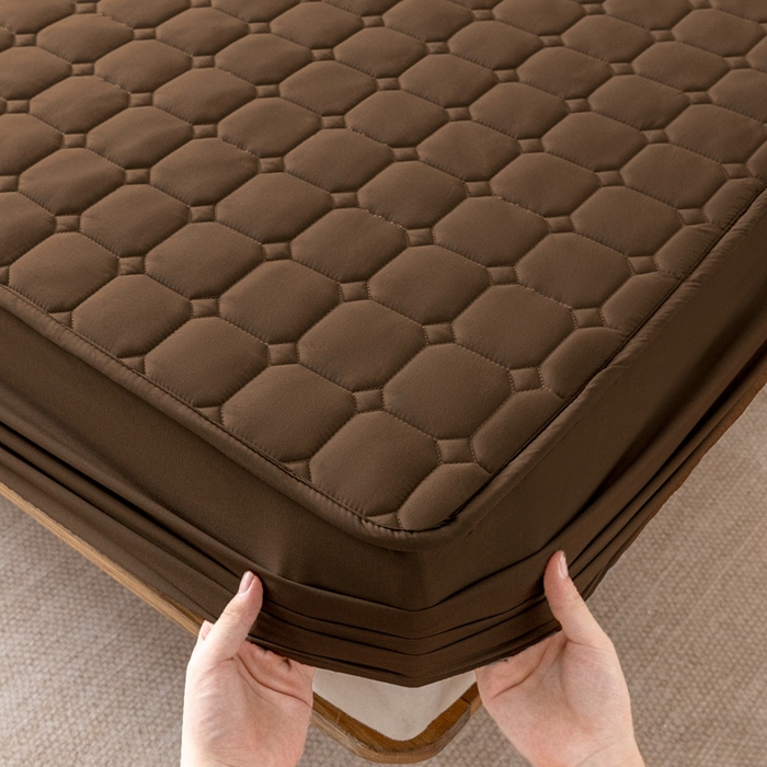 91家纺网 家纺一手货源 找家纺 宇淳 2026跨境外贸水洗棉夹棉单件床签床垫保护套四季通用防滑床罩梦思床垫保护罩三件套非全棉 棕色