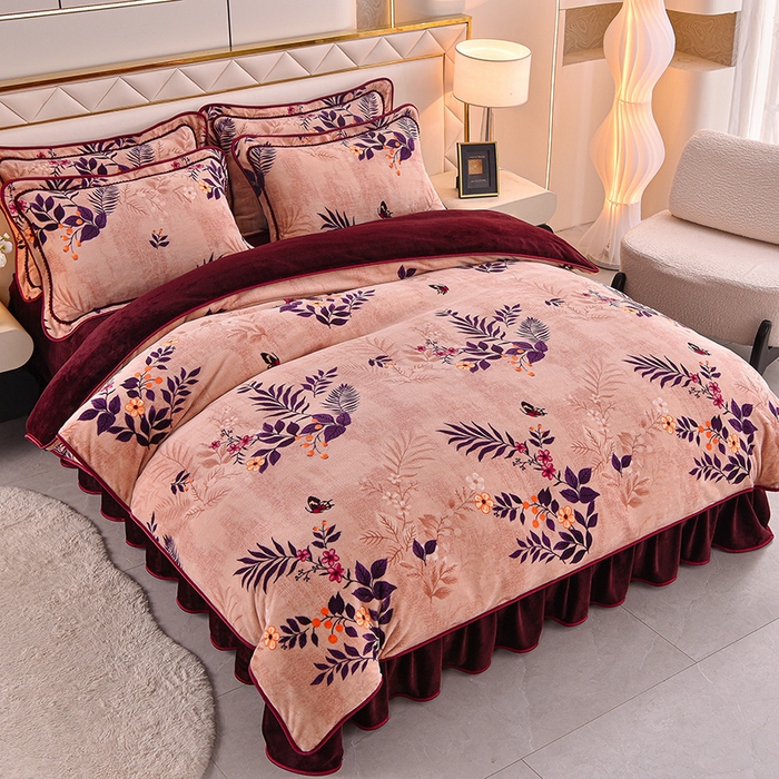 91家纺网 家纺一手货源 找家纺 （总）赫本 2025新品8斤爆品牛奶绒四件套床裙款金雕绒法莱绒四套件