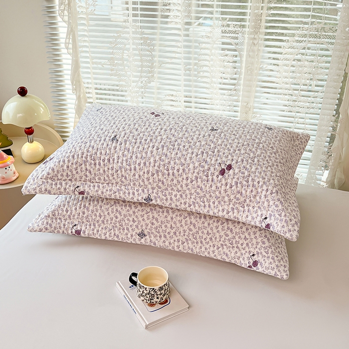 91家纺网 家纺一手货源 找家纺 圣比熊 2025新款A类云朵棉夹棉枕套宿舍单人一只装枕芯内胆套-单人枕套 蝴蝶梦境（压线夹棉）