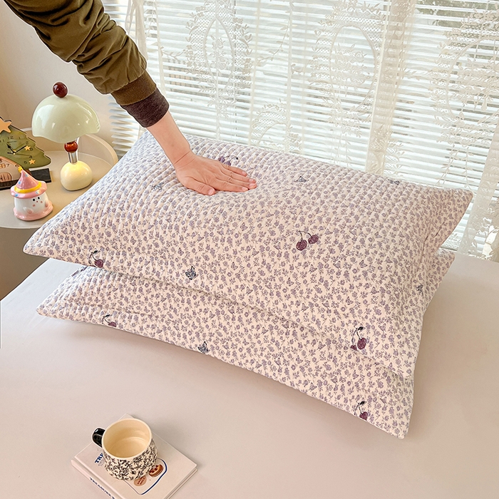 91家纺网 家纺一手货源 找家纺 圣比熊 2025新款A类云朵棉夹棉枕套宿舍单人一只装枕芯内胆套-单人枕套 蝴蝶梦境（压线夹棉）