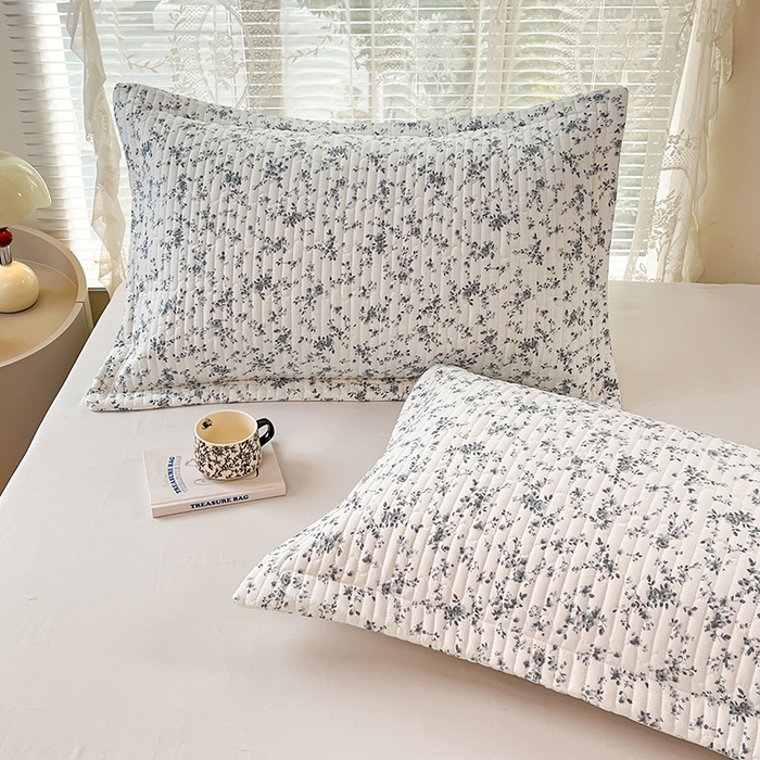 91家纺网 家纺一手货源 找家纺 圣比熊 2025新款A类云朵棉夹棉枕套宿舍单人一只装枕芯内胆套-单人枕套 兰亭序-灰（压线夹棉）