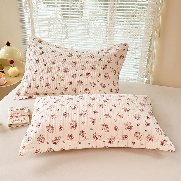 91家纺网 家纺一手货源 找家纺 圣比熊 2025新款A类云朵棉夹棉枕套宿舍单人一只装枕芯内胆套-单人枕套 粉黛花园（压线夹棉）