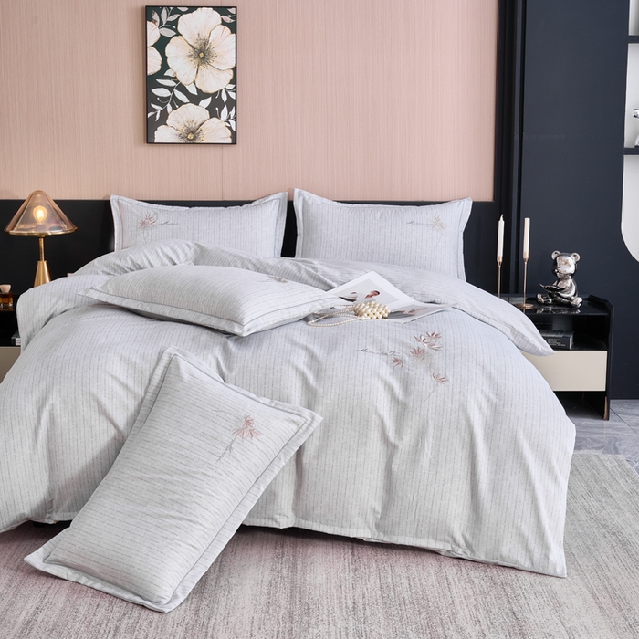 91家纺网 家纺一手货源 找家纺 喜四方 2026年新款加厚全棉印花加绣花四件套 兰亭序-灰