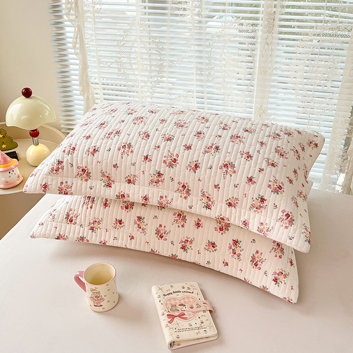 91家纺网 家纺一手货源 找家纺 圣比熊 2025新款A类云朵棉夹棉枕套宿舍单人一只装枕芯内胆套-单人枕套 粉黛花园（压线夹棉）