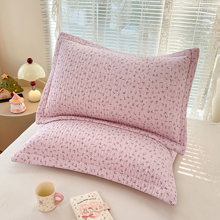 91家纺网 家纺一手货源 找家纺 圣比熊 2025新款A类云朵棉夹棉枕套宿舍单人一只装枕芯内胆套-单人枕套 爱丽丝-粉（压线夹棉）