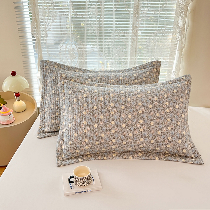 91家纺网 家纺一手货源 找家纺 梦舒羽 2025新款A类云朵棉夹棉枕套宿舍单人一只装枕芯内胆套-单人枕套 海棠花开（压线夹棉）