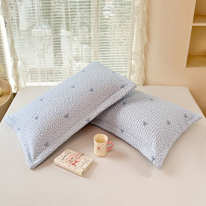 91家纺网 家纺一手货源 找家纺 梦舒羽 2025新款A类云朵棉夹棉枕套宿舍单人一只装枕芯内胆套-单人枕套 花屿轻梦（压线夹棉）