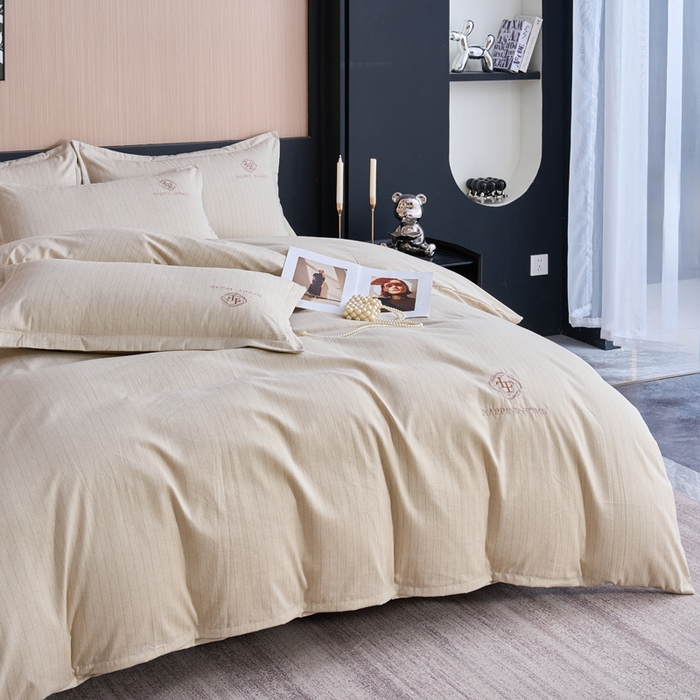 91家纺网 家纺一手货源 找家纺 喜四方 2026年新款加厚全棉印花加绣花四件套 绅士格调-黄