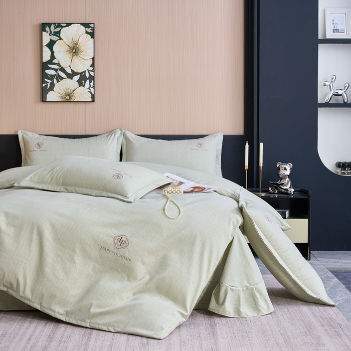 91家纺网 家纺一手货源 找家纺 喜四方 2026年新款加厚全棉印花加绣花四件套 绅士格调-绿