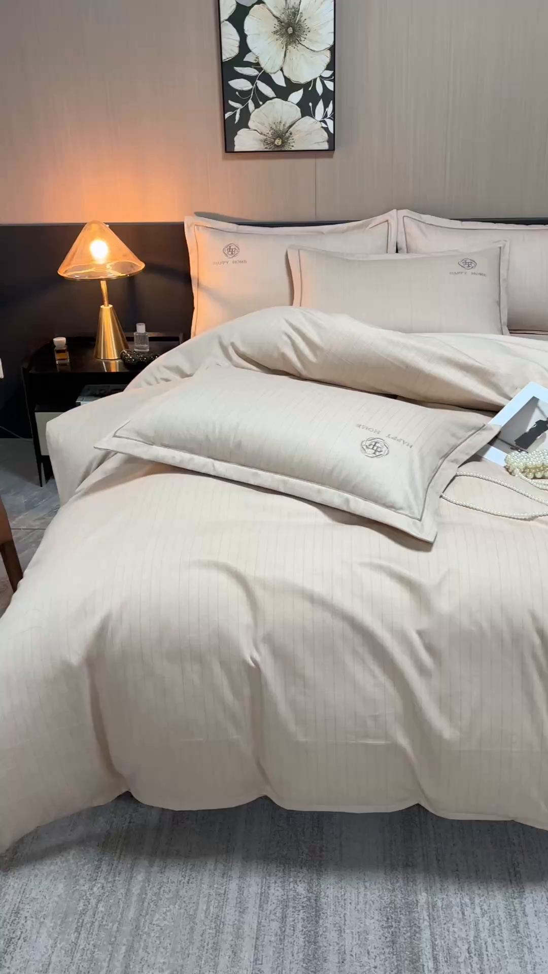 91家纺网 家纺一手货源 找家纺 喜四方 2026年新款加厚全棉印花加绣花四件套 绅士格调-黄