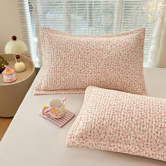 91家纺网 家纺一手货源 找家纺 梦舒羽 2025新款A类云朵棉夹棉枕套宿舍单人一只装枕芯内胆套-单人枕套 芊芊花海（压线夹棉）