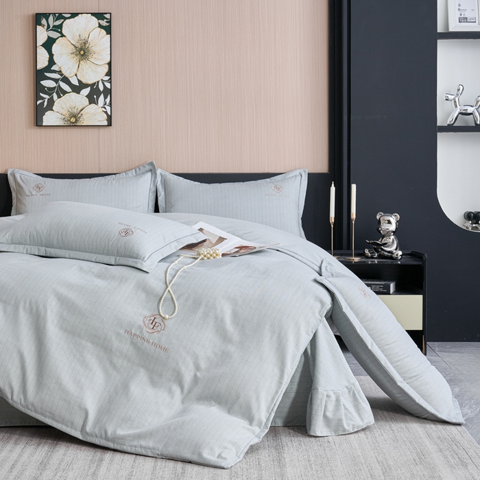 91家纺网 家纺一手货源 找家纺 喜四方 2026年新款加厚全棉印花加绣花四件套 绅士格调-灰