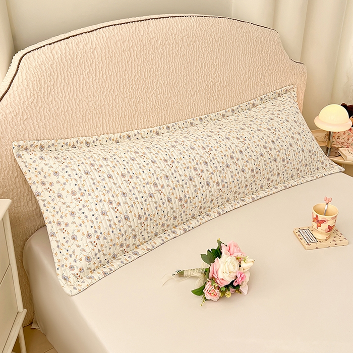 91家纺网 家纺一手货源 找家纺 梦舒羽 2025新款A类云朵棉夹棉枕套宿舍情侣双人加长枕芯内胆套 花蔓清风（压线夹棉）