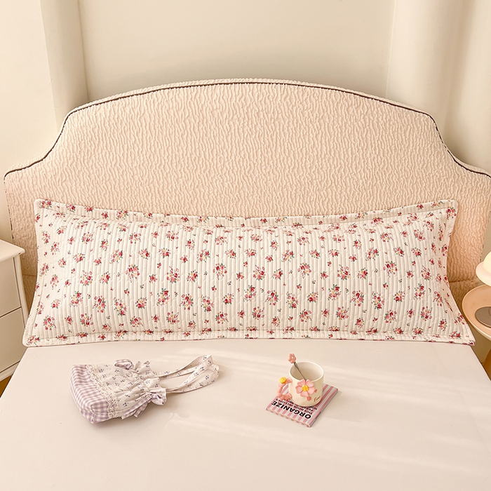 91家纺网 家纺一手货源 找家纺 梦舒羽 2025新款A类云朵棉夹棉枕套宿舍情侣双人加长枕芯内胆套 粉黛花园（压线夹棉）