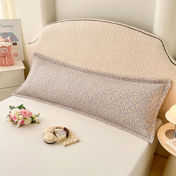 91家纺网 家纺一手货源 找家纺 梦舒羽 2025新款A类云朵棉夹棉枕套宿舍情侣双人加长枕芯内胆套 花无归期（压线夹棉）