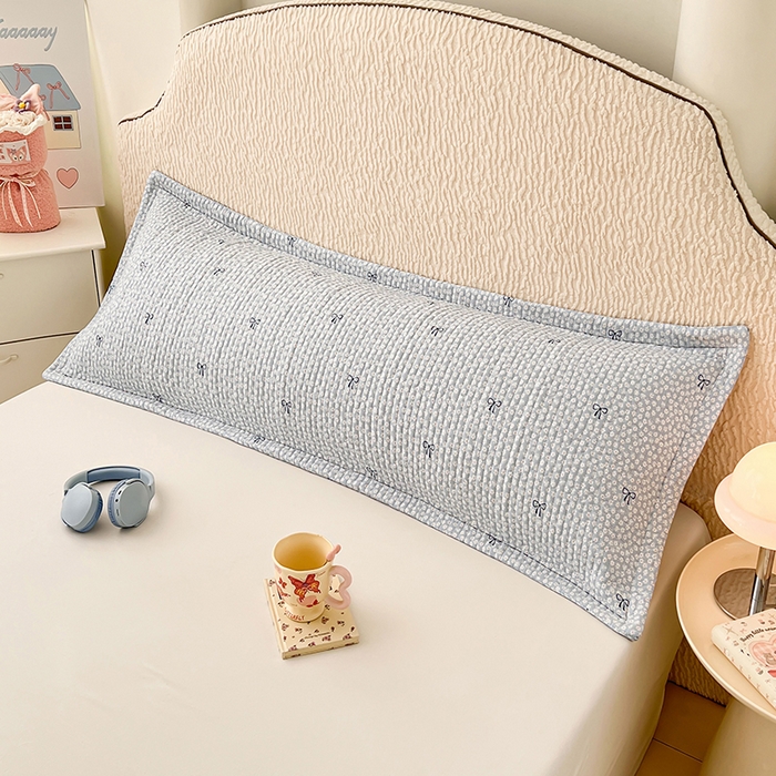 91家纺网 家纺一手货源 找家纺 圣比熊 2025新款A类云朵棉夹棉枕套宿舍单人一只装枕芯内胆套-双人枕套 花屿轻梦（压线夹棉）