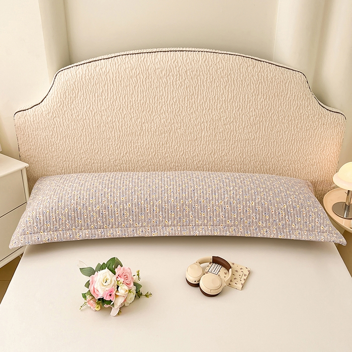 91家纺网 家纺一手货源 找家纺 梦舒羽 2025新款A类云朵棉夹棉枕套宿舍情侣双人加长枕芯内胆套 花无归期（压线夹棉）