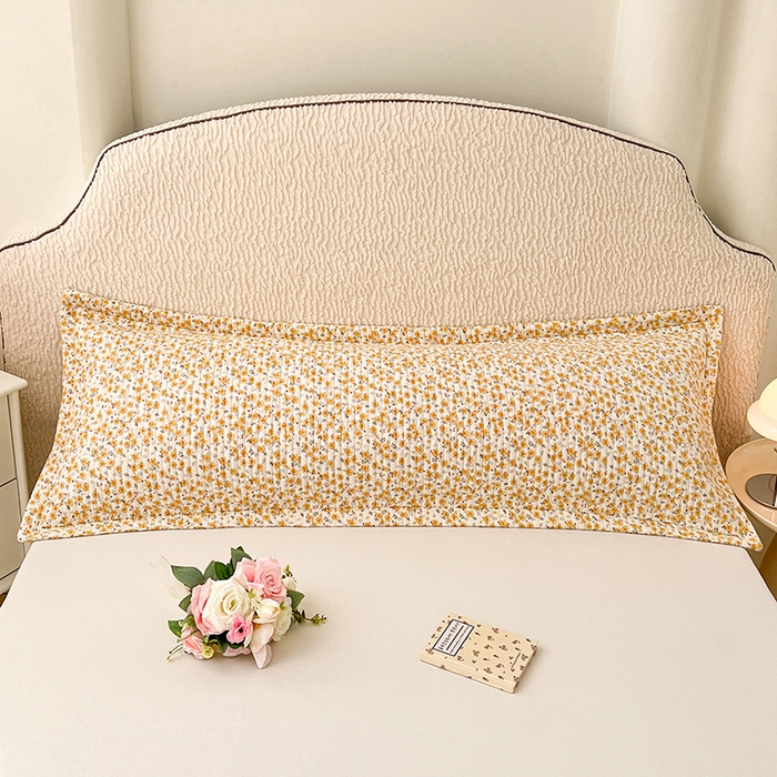 91家纺网 家纺一手货源 找家纺 圣比熊 2025新款A类云朵棉夹棉枕套宿舍单人一只装枕芯内胆套-双人枕套 春日暖阳（压线夹棉）