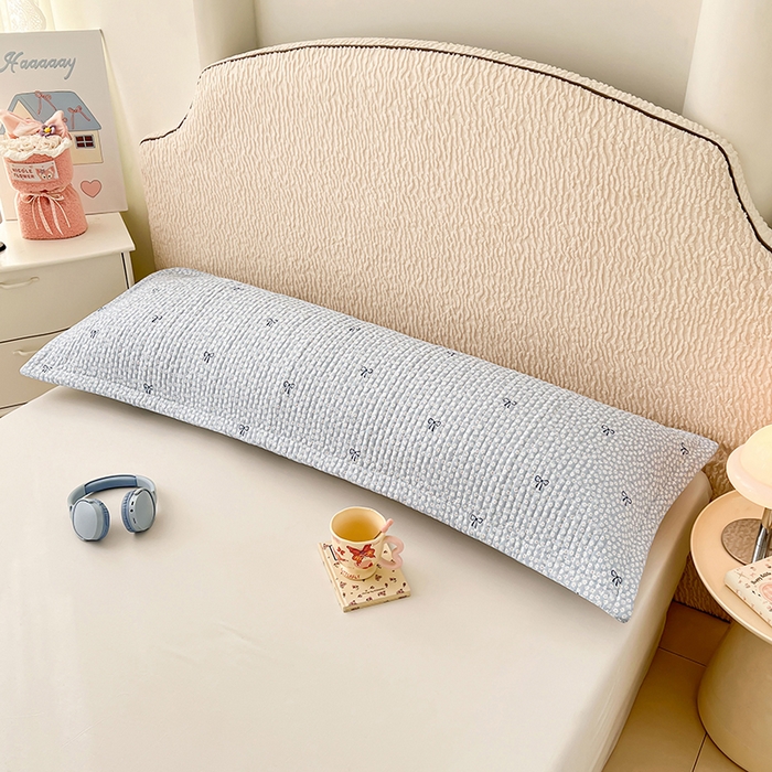 91家纺网 家纺一手货源 找家纺 圣比熊 2025新款A类云朵棉夹棉枕套宿舍单人一只装枕芯内胆套-双人枕套 花屿轻梦（压线夹棉）