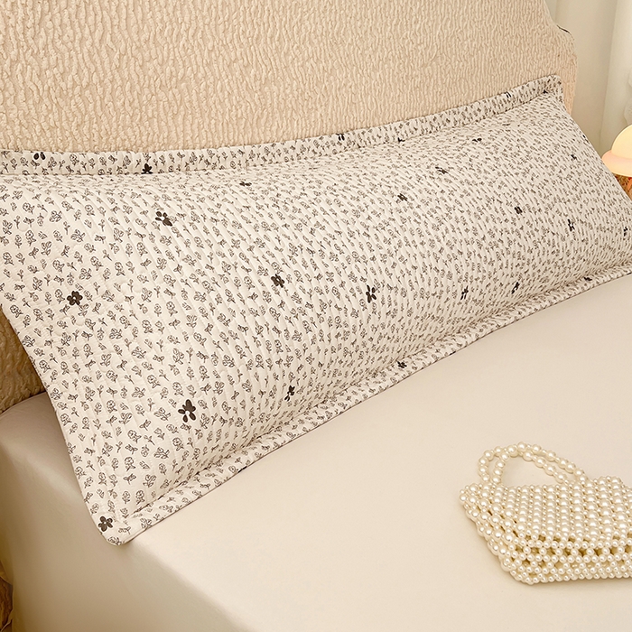 91家纺网 家纺一手货源 找家纺 梦舒羽 2025新款A类云朵棉夹棉枕套宿舍情侣双人加长枕芯内胆套 花无意（压线夹棉）