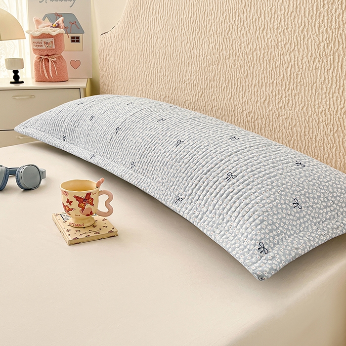 91家纺网 家纺一手货源 找家纺 梦舒羽 2025新款A类云朵棉夹棉枕套宿舍情侣双人加长枕芯内胆套 花屿轻梦（压线夹棉）