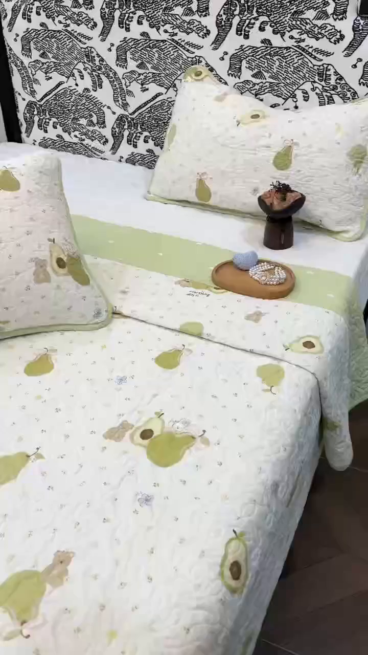 91家纺网 家纺一手货源 找家纺 床盖工厂店 2025新款双面全棉小包边床盖三件套 果味时光