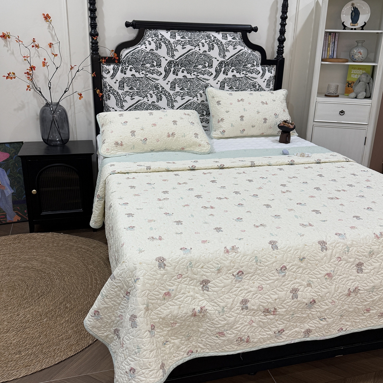 91家纺网 家纺一手货源 找家纺 床盖工厂店 2025新款双面全棉小包边床盖三件套 彩绘汪汪