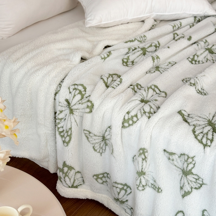 91家纺网 家纺一手货源 找家纺 丹本家纺 2026新款双层阳离子提花蝴蝶色织多功能盖毯塔芙绒羊羔绒毛毯毯 双层蝴蝶绿