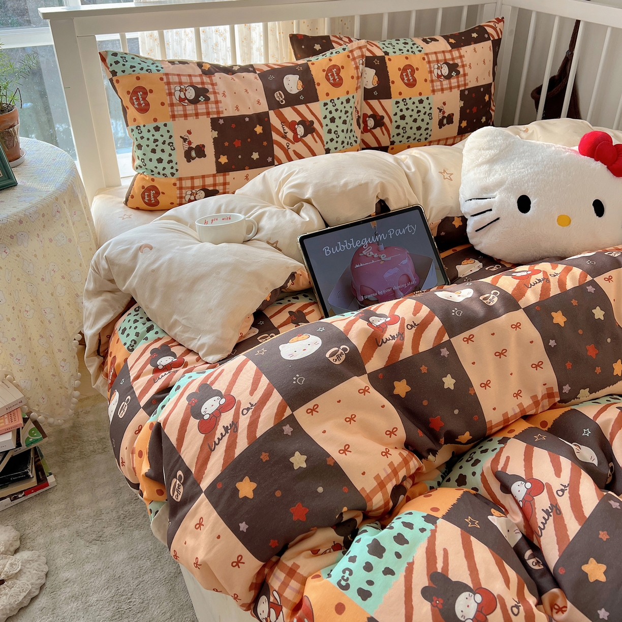 91家纺网 家纺一手货源 找家纺 桃喜 2026新款全棉40支12868四件套-小猫系列 蛋糕咖啡猫