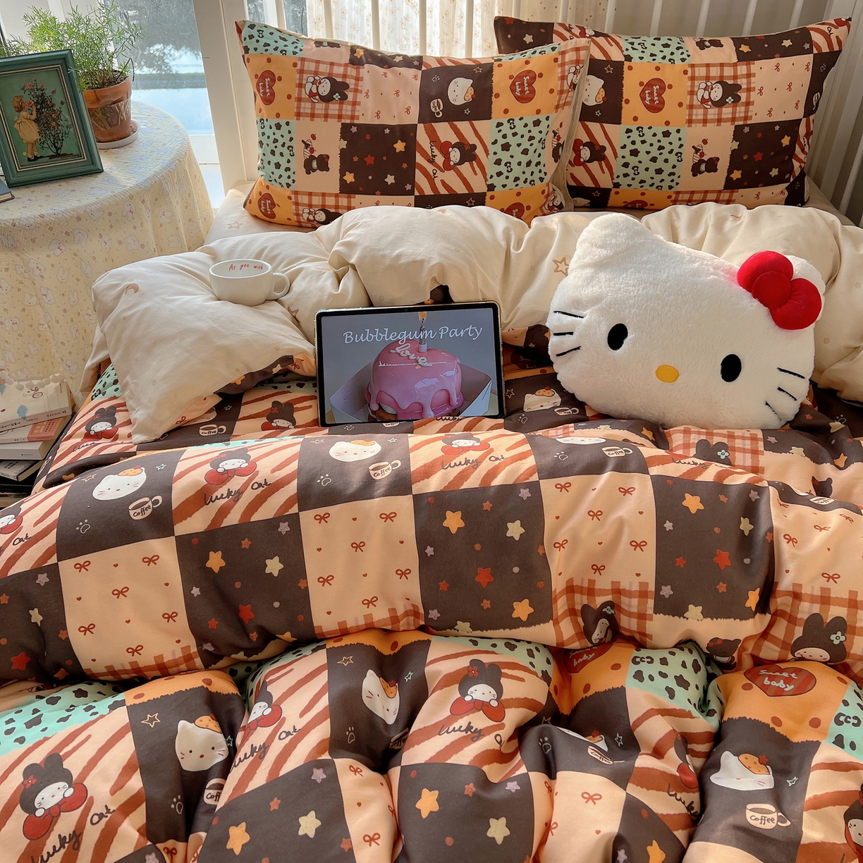 91家纺网 家纺一手货源 找家纺 桃喜 2026新款全棉40支12868四件套-小猫系列 蛋糕咖啡猫