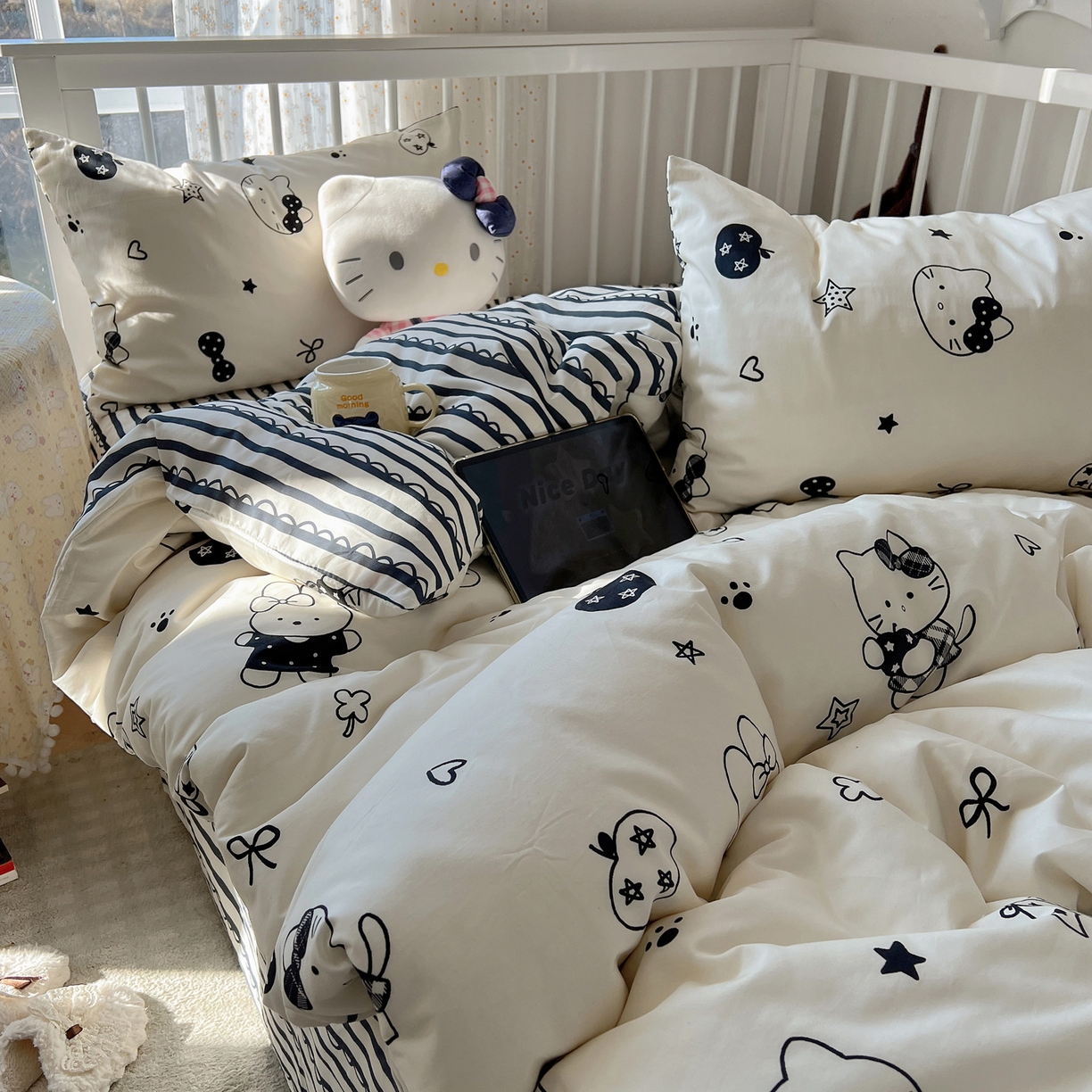 91家纺网 家纺一手货源 找家纺 桃喜 2026新款全棉40支12868四件套-小猫系列 黑白小猫