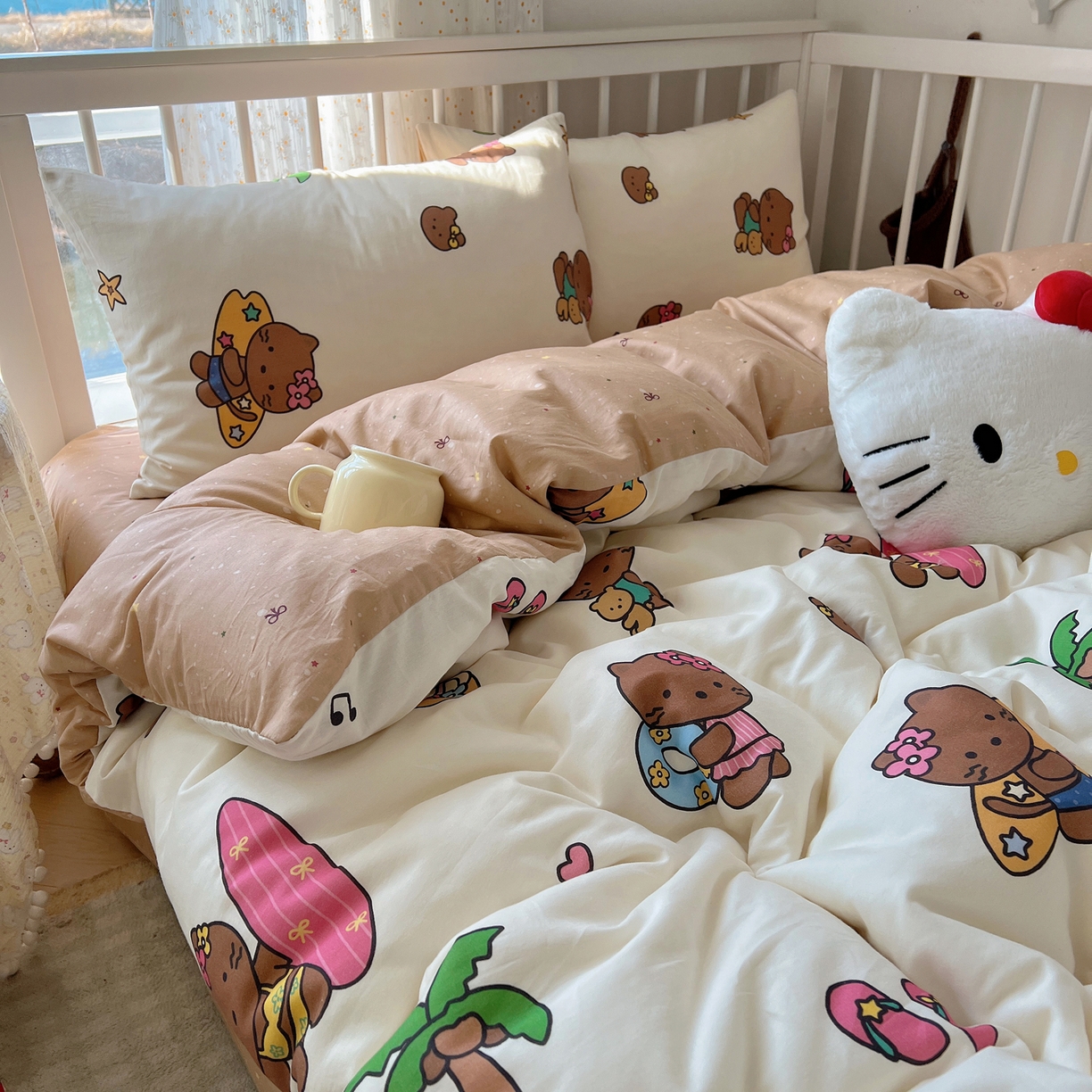 91家纺网 家纺一手货源 找家纺 桃喜 2026新款全棉40支12868四件套-小猫系列 沙滩小猫