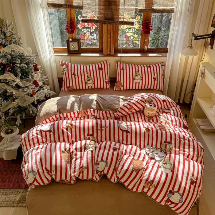 91家纺网 家纺一手货源 找家纺 桃喜 2026新年限定高克重猫咪系列四件套 新年猫咪（牛奶绒）