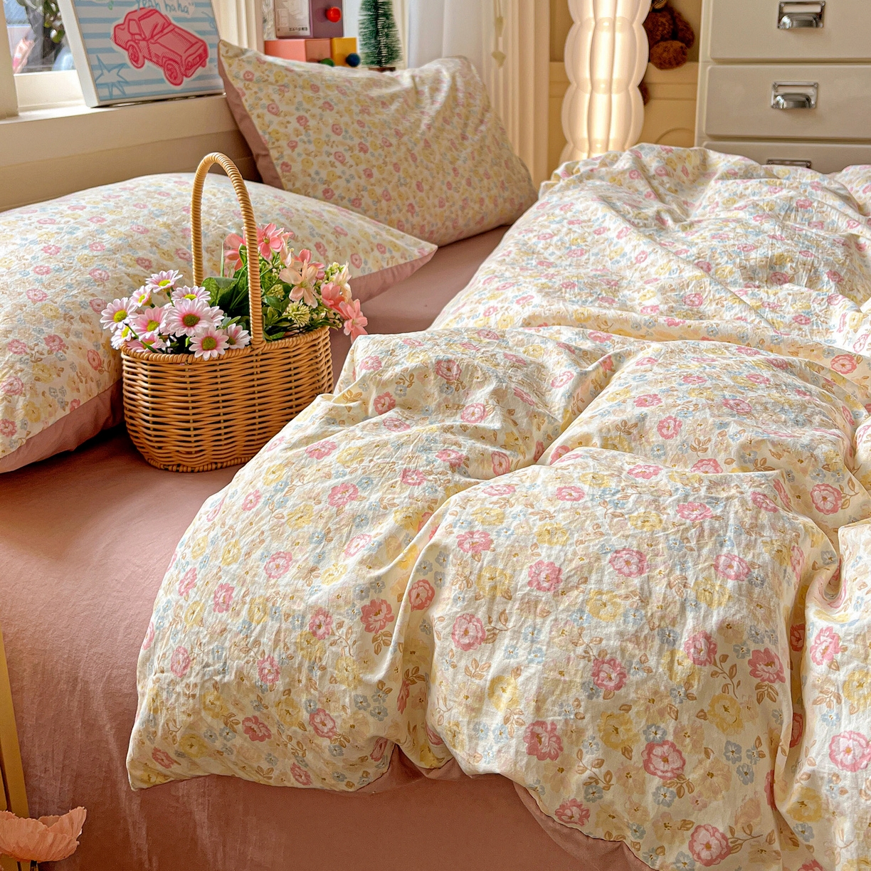 91家纺网 家纺一手货源 找家纺 弗苓家纺 2026新款古法水洗仿棉云感纱四件套小布袋 花颜