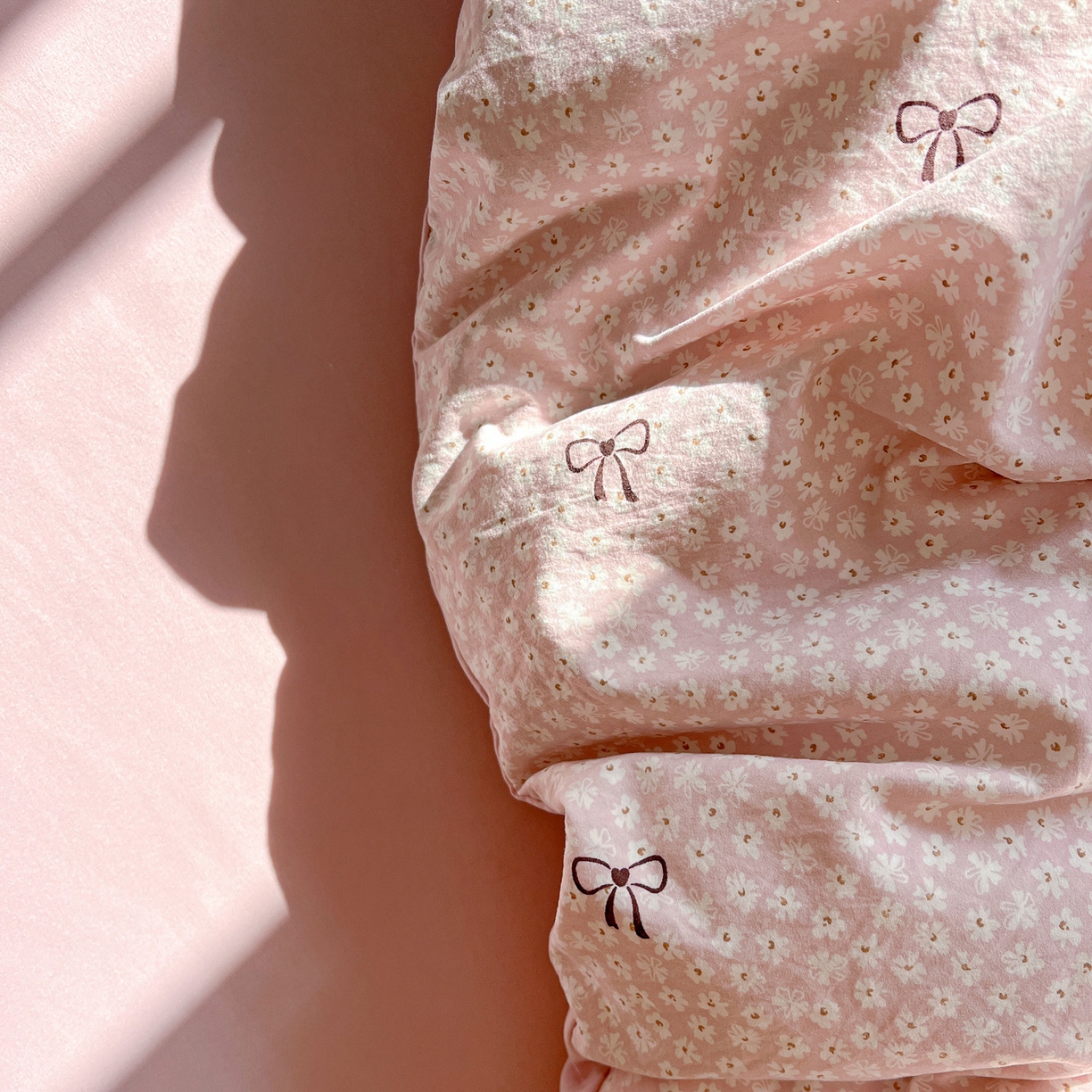 91家纺网 家纺一手货源 找家纺 弗苓家纺 2026新款古法水洗仿棉云感纱四件套小布袋 露思